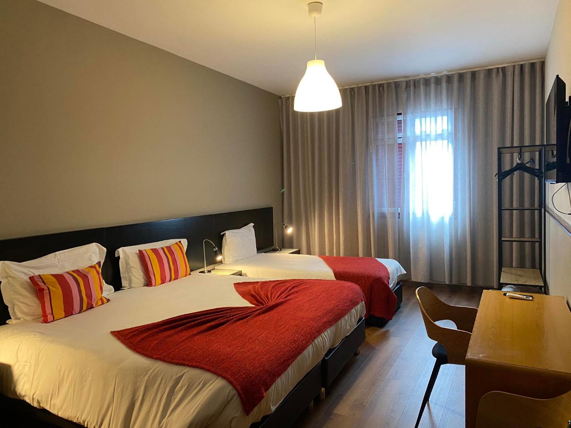 Apartamentos Sao Joao Орта Екстер'єр фото